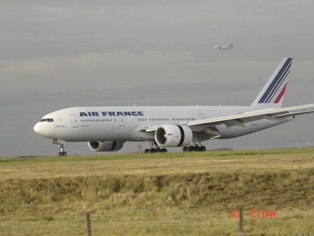 777 - 200