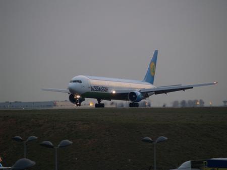 Boeing 767 Uzbekistan Airways
